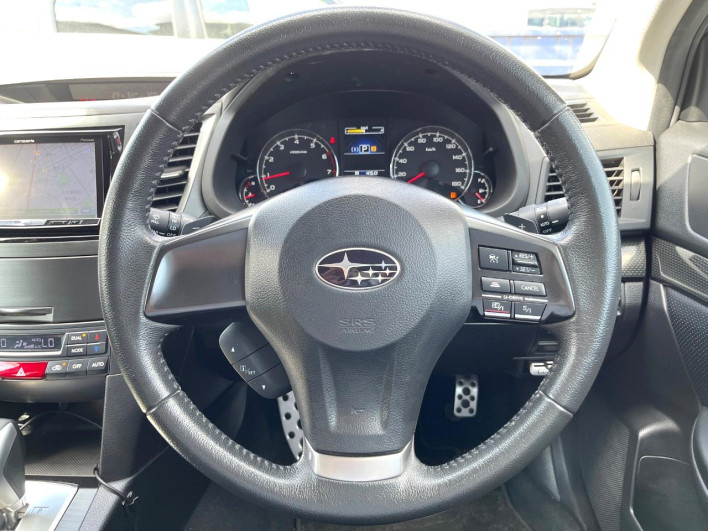 2014 Subaru Legacy Touring Wagon DBA-BRM (UW-6a24e01068925)[15]