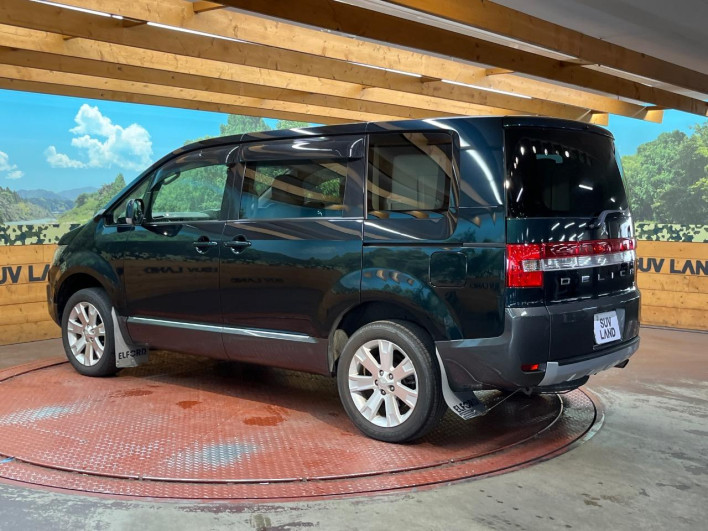 2016 Mitsubishi Delica D:5 LDA-CV1W (UW-6a24e01343462)[6]