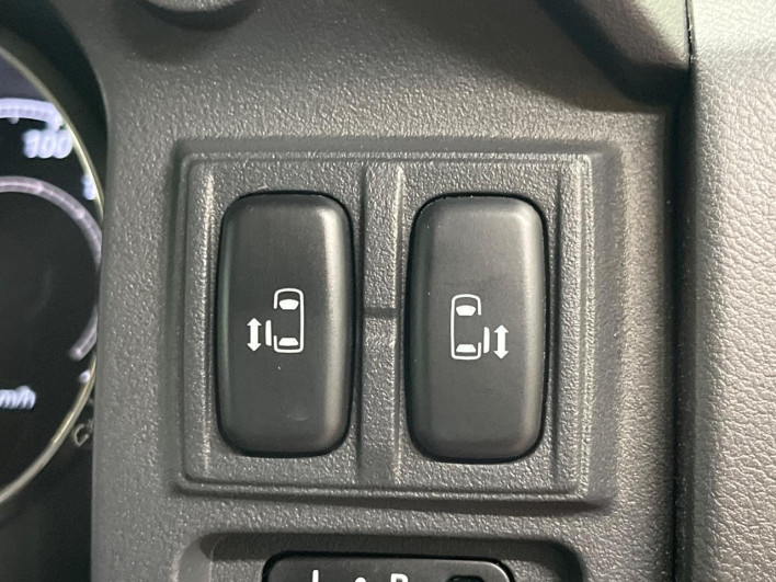 2016 Mitsubishi Delica D:5 LDA-CV1W (UW-6a24e01343462)[21]
