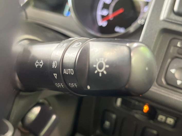 2018 Mitsubishi Delica D:5 LDA-CV1W (UW-6a24e01370d9f)[28]