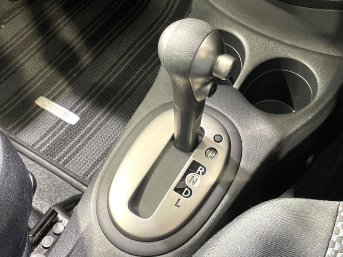 2016 Nissan Note DBA-E12 (UW-6a24e02621cb1)[21]