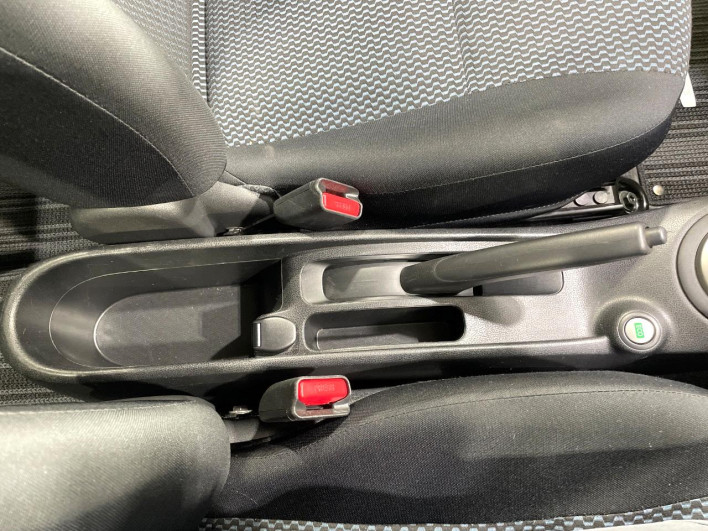 2016 Nissan Note DBA-E12 (UW-6a24e02621cb1)[23]