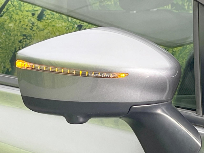 2019 Nissan Note DBA-E12 (UW-6a24e02717a7a)[8]