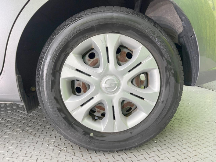 2019 Nissan Note DBA-E12 (UW-6a24e02717a7a)[13]