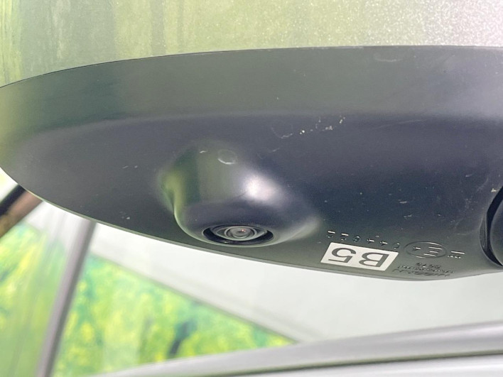 2019 Nissan Note DBA-E12 (UW-6a24e02717a7a)[16]
