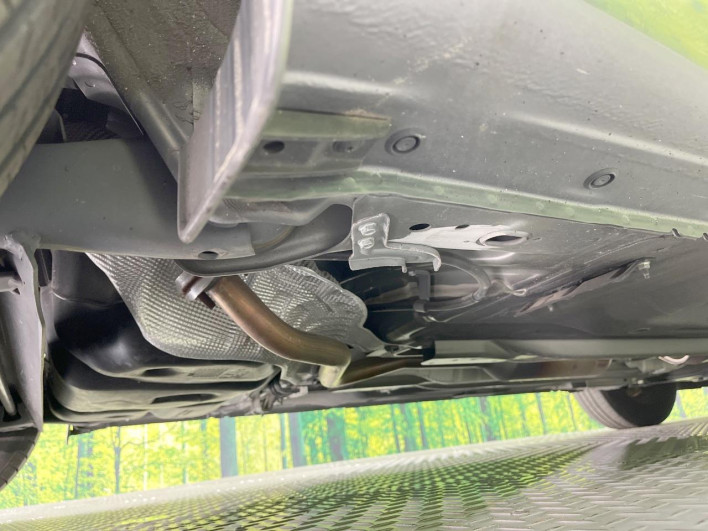 2019 Nissan Note DBA-E12 (UW-6a24e02717a7a)[28]