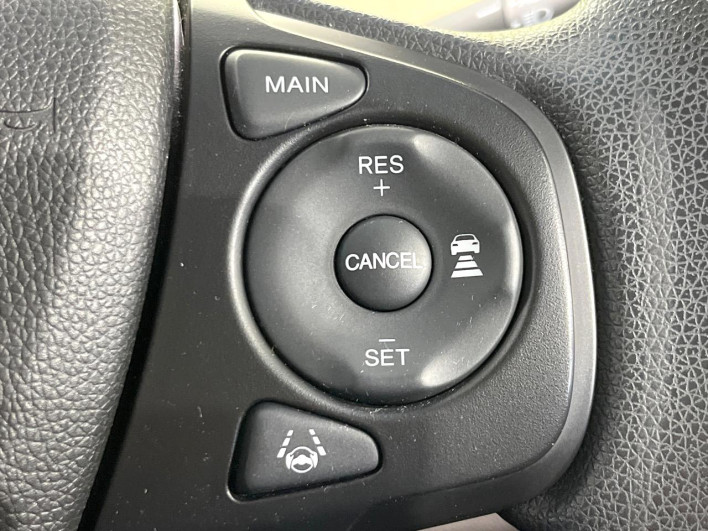 2018 Honda Freed hybrid DAA-GB8 (UW-6a24e03892270)[29]