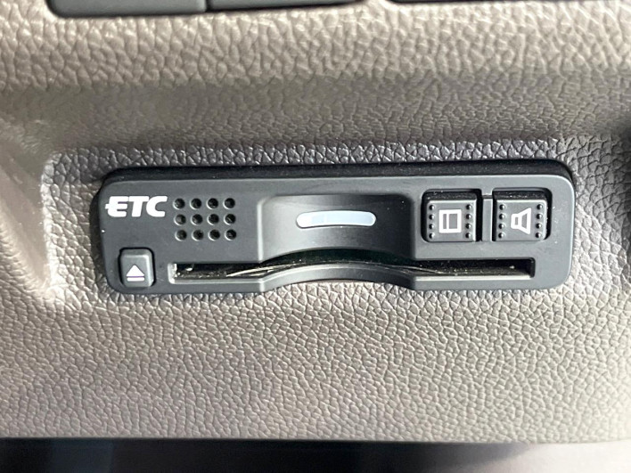 2018 Honda Freed hybrid DAA-GB8 (UW-6a24e03892270)[16]
