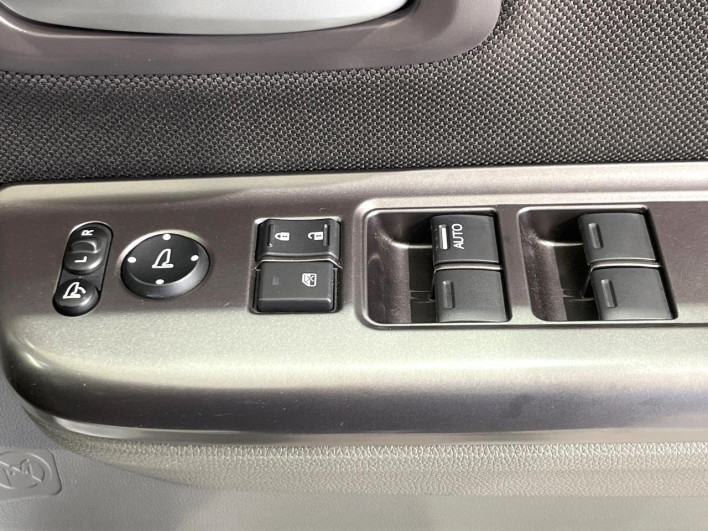 2018 Honda Freed hybrid DAA-GB8 (UW-6a24e03892270)[14]