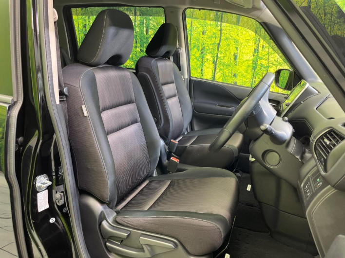 2016 Nissan Serena DAA-GFC27 (UW-6a24e03d17d07)[20]