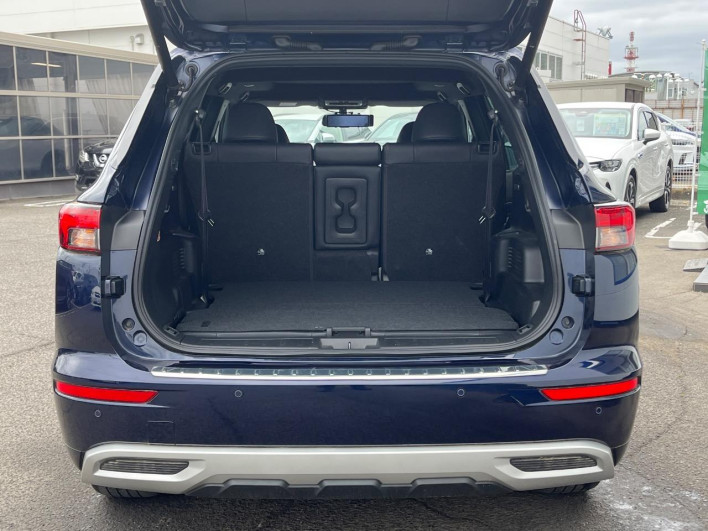 2022 Mitsubishi OUTLANDER PHEV 5LA-GN0W (UW-6a24e046e9fcc)[27]