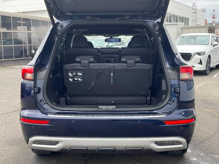 2022 Mitsubishi OUTLANDER PHEV 5LA-GN0W (UW-6a24e046e9fcc)[22]