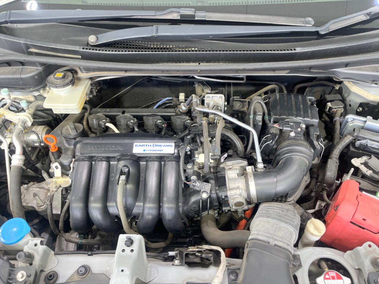 2016 Honda Fit Hybrid DAA-GP5