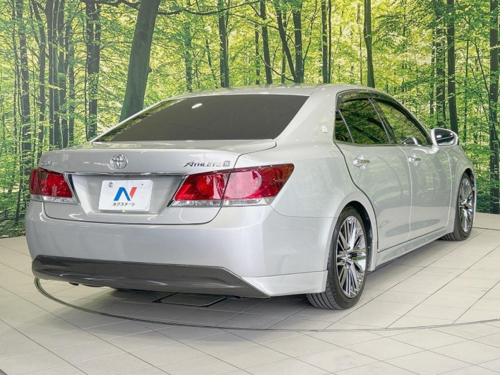 2013 Toyota Crown DBA-GRS210 (UW-6a24e04d4cddd)[16]
