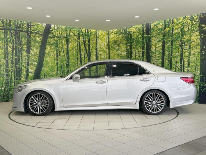 2013 Toyota Crown DBA-GRS210 (UW-6a24e04d4cddd)[19]