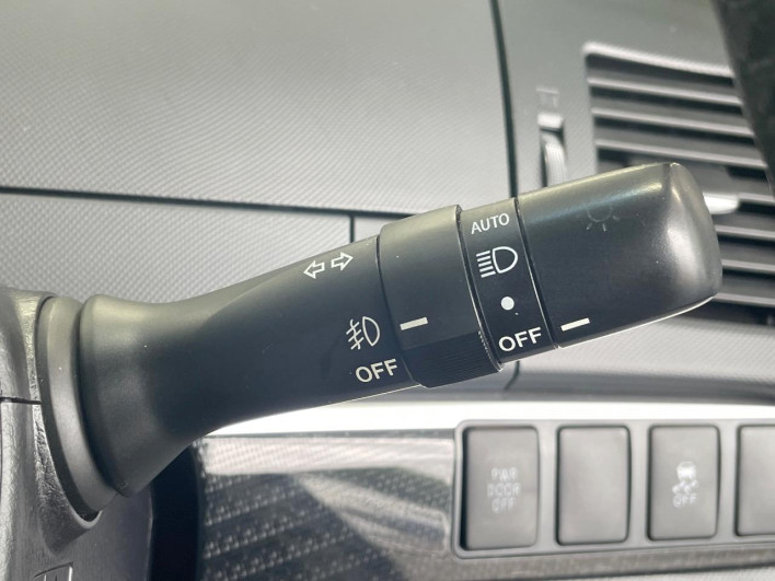 2015 Toyota Estima DBA-GSR50W (UW-6a24e04fb4706)[20]