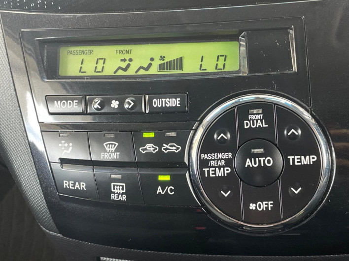 2015 Toyota Estima DBA-GSR50W (UW-6a24e04fb4706)[11]