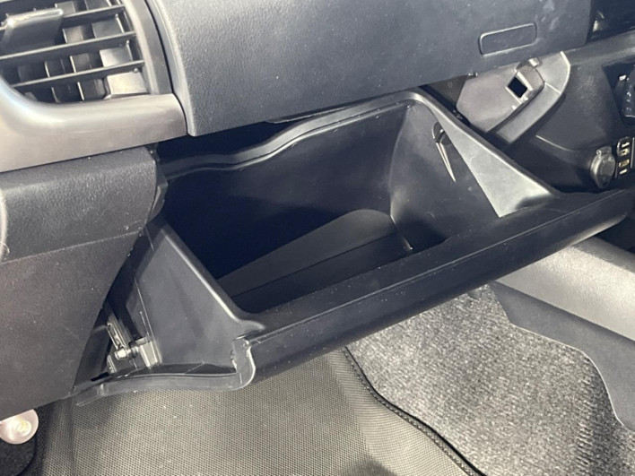 2022 Toyota Hilux 3DF-GUN125 (UW-6a24e054c0443)[25]