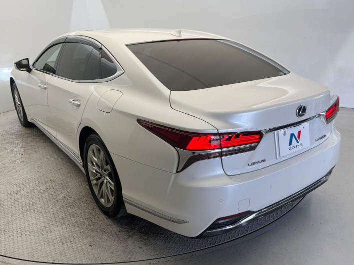 2017 Lexus LS DAA-GVF50 (UW-6a24e0559ffd9)[27]