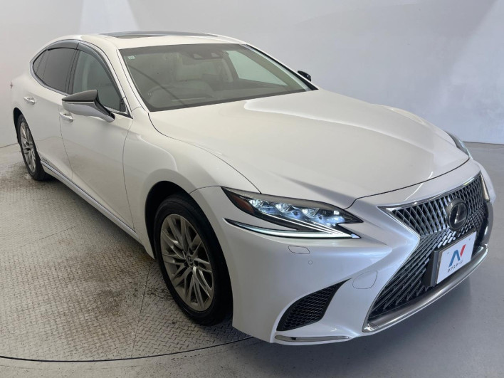 2017 Lexus LS DAA-GVF50 (UW-6a24e0559ffd9)[11]