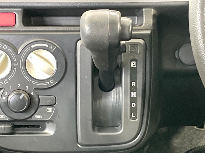 2018 Suzuki Alto DBA-HA36S (UW-6a24e05988abf)[23]