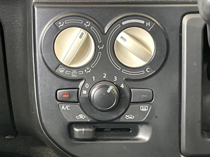 2018 Suzuki Alto DBA-HA36S (UW-6a24e05988abf)[22]