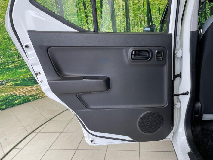 2018 Suzuki Alto DBA-HA36S (UW-6a24e05988abf)[14]