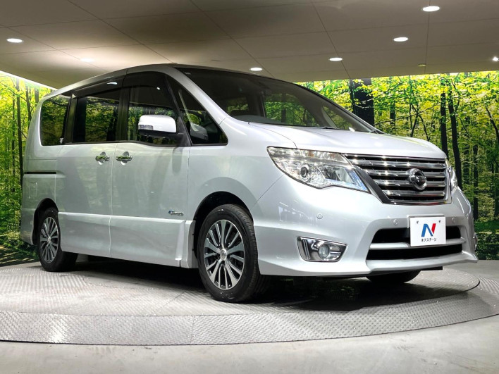 2014 Nissan Serena DAA-HFC26 (UW-6a24e061f103a)[5]