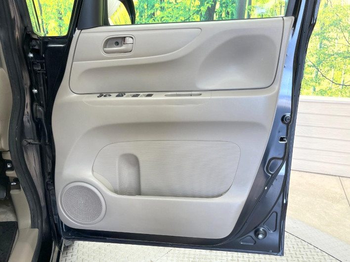 2013 Honda N-BOX DBA-JF1 (UW-6a24e0721e191)[17]