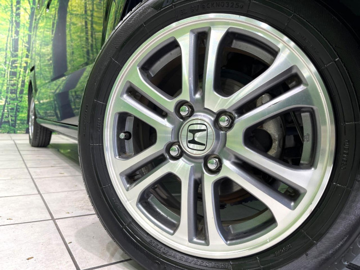2014 Honda N-BOX DBA-JF1 (UW-6a24e072f1437)[18]