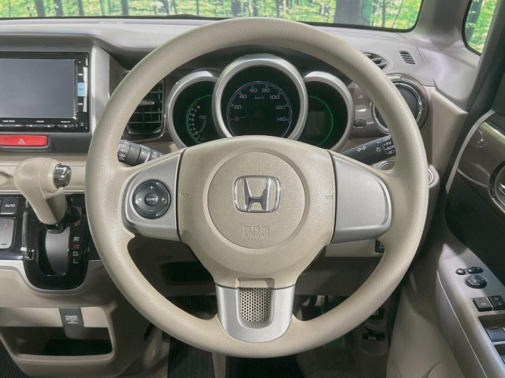 2014 Honda N-BOX DBA-JF1 (UW-6a24e073141e5)[26]