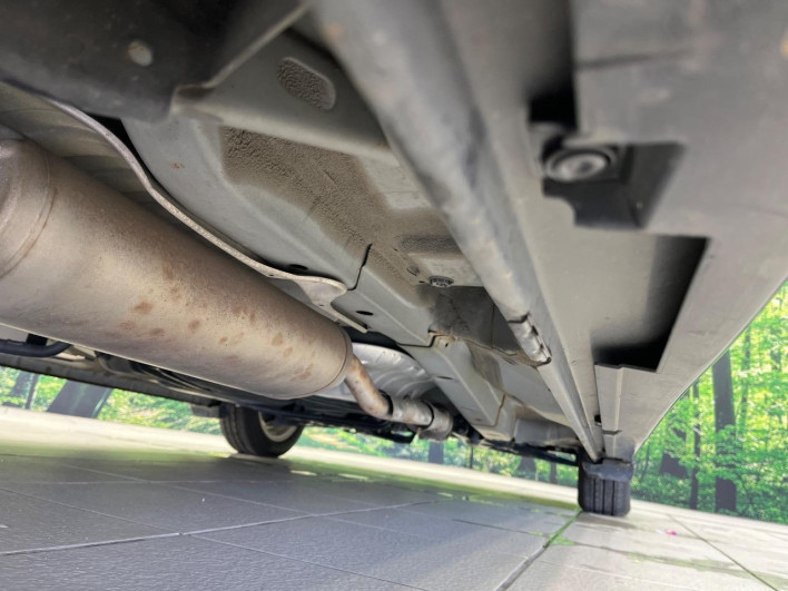 2015 Honda N-BOX CUSTOM DBA-JF1 (UW-6a24e073bb8f8)[27]