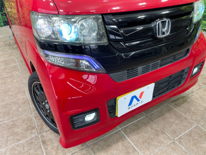 2016 Honda N-BOX CUSTOM DBA-JF1 (UW-6a24e07887b2d)[23]