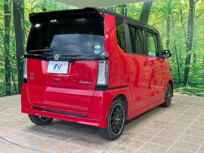 2016 Honda N-BOX CUSTOM DBA-JF1 (UW-6a24e07887b2d)[20]