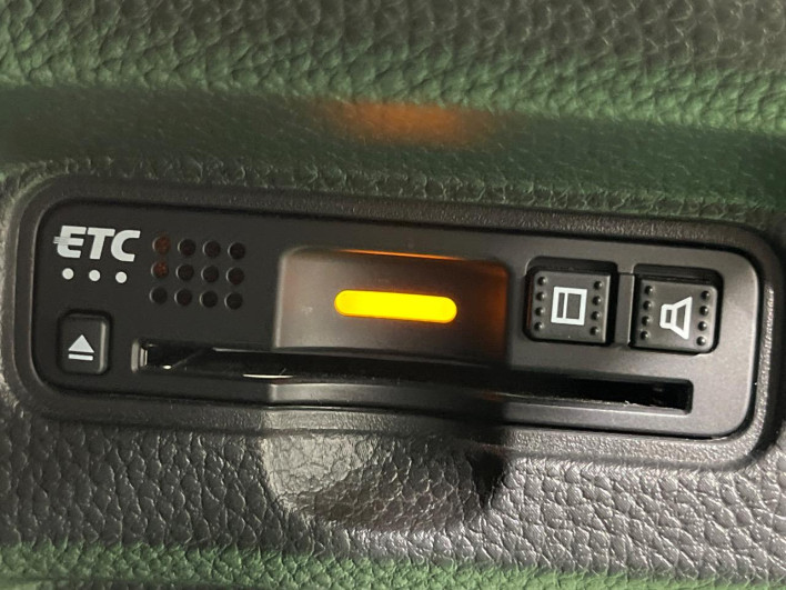 2018 Honda N-BOX CUSTOM DBA-JF3 (UW-6a24e07ab284c)[13]