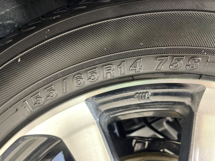 2018 Honda N-BOX CUSTOM DBA-JF3 (UW-6a24e07aec208)[8]