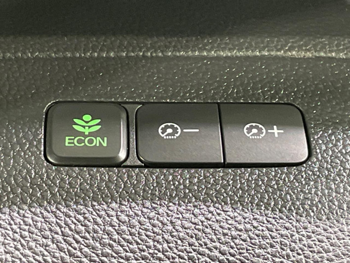2021 Honda N-BOX CUSTOM 6BA-JF3 (UW-6a24e07f57384)[11]