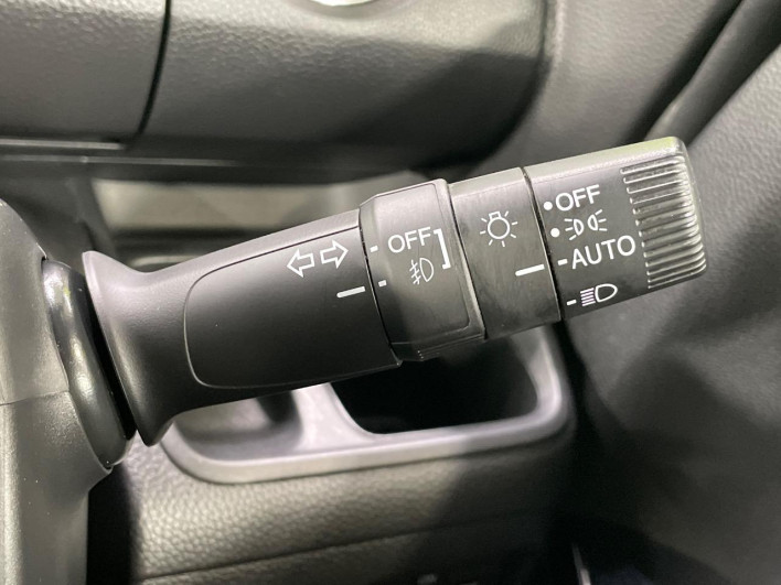 2021 Honda N-BOX CUSTOM 6BA-JF3 (UW-6a24e07f57384)[10]