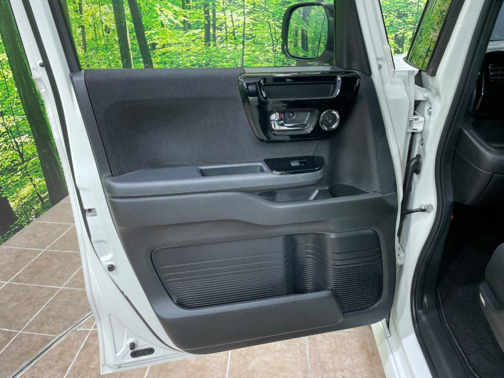 2021 Honda N-BOX CUSTOM 6BA-JF3 (UW-6a24e07f57384)[26]
