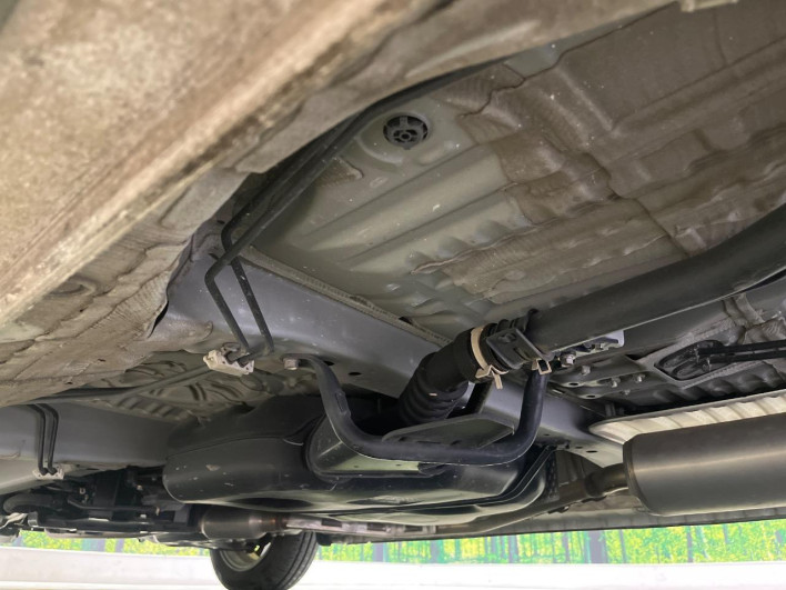 2021 Honda N-BOX CUSTOM 6BA-JF3 (UW-6a24e08333fb6)[4]