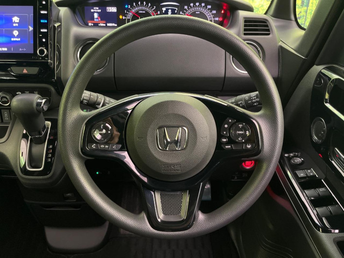 2021 Honda N-BOX CUSTOM 6BA-JF3 (UW-6a24e08333fb6)[13]