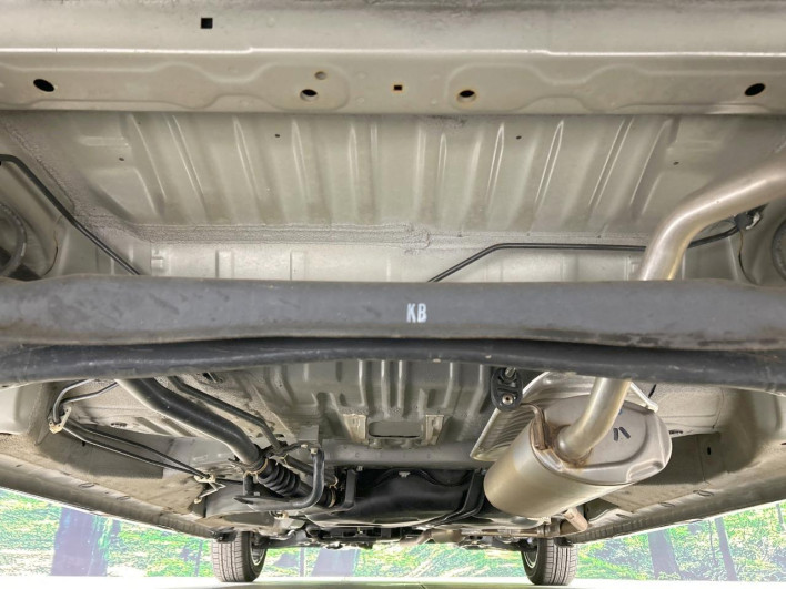 2023 Honda N-BOX CUSTOM 6BA-JF3 (UW-6a24e08623811)[27]