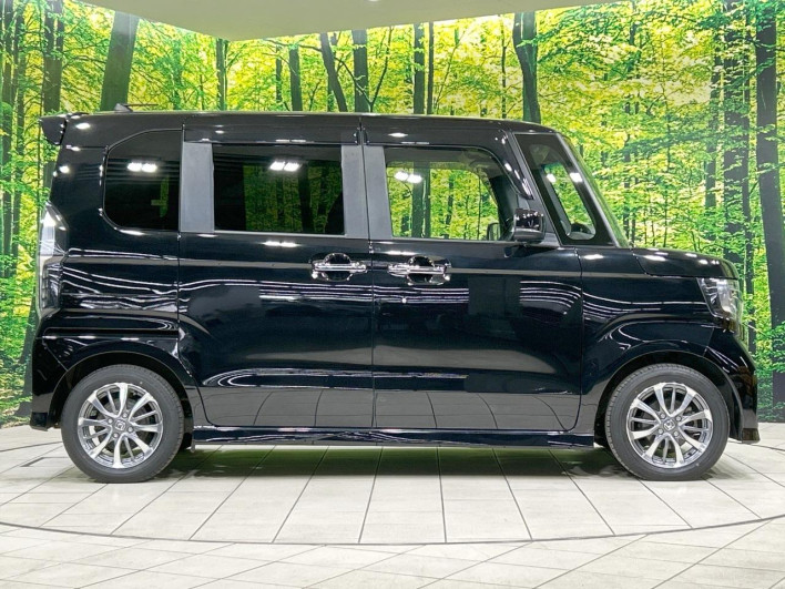 2023 Honda N-BOX CUSTOM 6BA-JF3 (UW-6a24e08623811)[9]