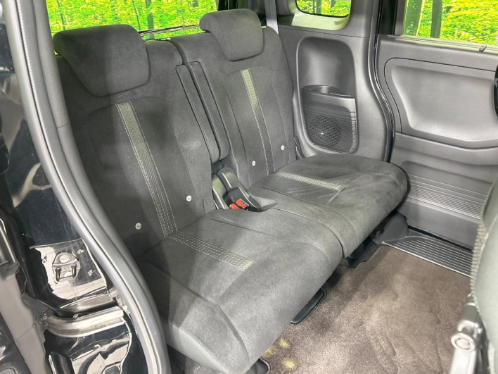 2023 Honda N-BOX CUSTOM 6BA-JF3 (UW-6a24e08623811)[22]