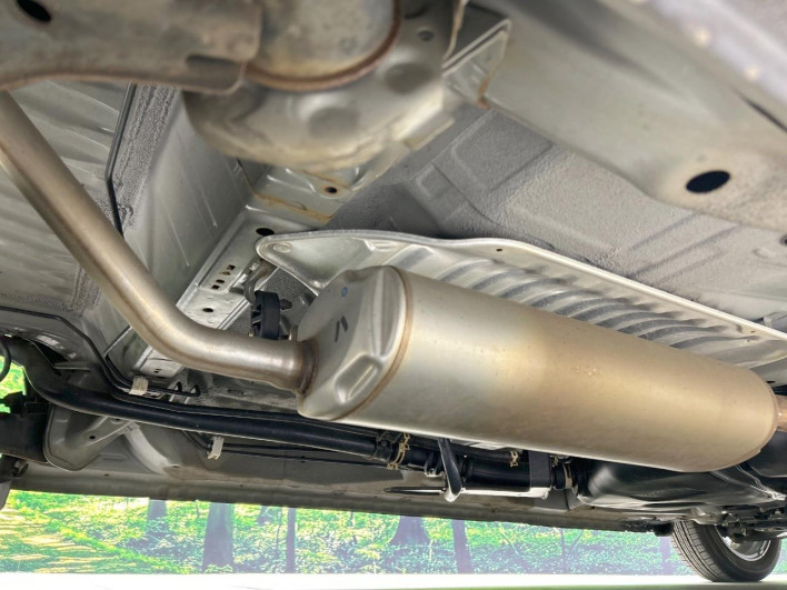 2023 Honda N-BOX CUSTOM 6BA-JF3 (UW-6a24e08623811)[25]