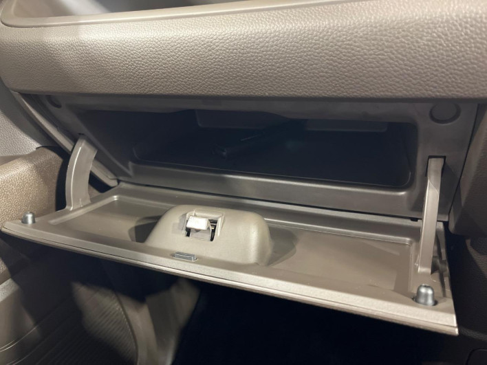 2023 Honda N-BOX 6BA-JF3 (UW-6a24e0874f129)[22]