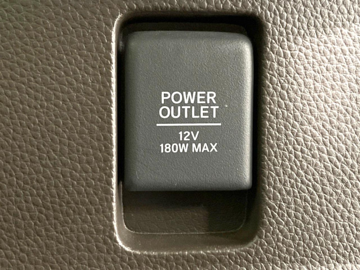 2023 Honda N-BOX 6BA-JF3 (UW-6a24e08795569)[18]