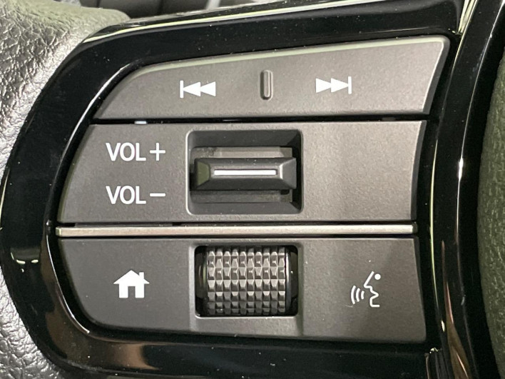 2026 Honda N-BOX CUSTOM 6BA-JF6 (UW-6a24e095590c5)[19]