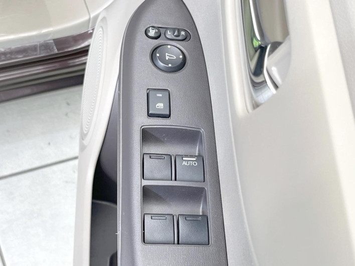 2013 Honda N-ONE DBA-JG1 (UW-6a24e095b8c54)[29]