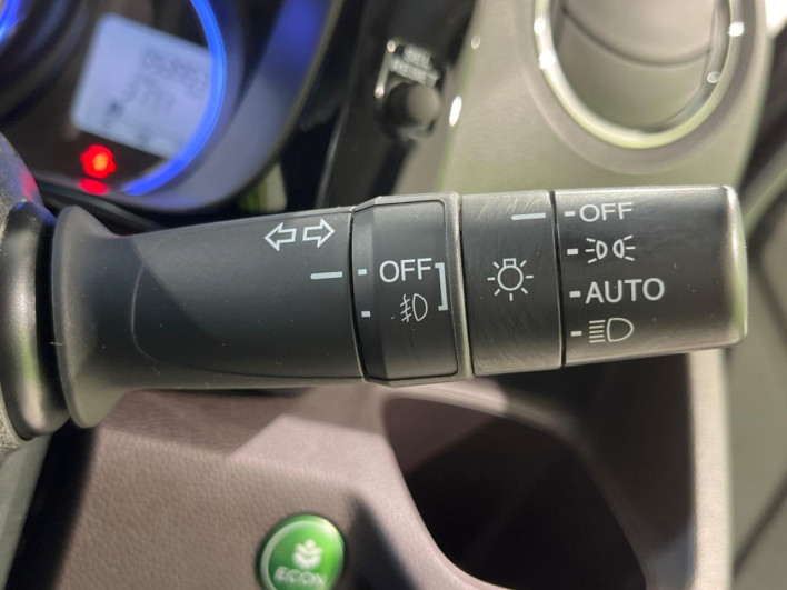 2014 Honda N-WGN Custom DBA-JH2 (UW-6a24e0998c12c)[17]